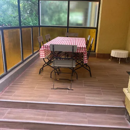 Sa-lak Case de vacanță