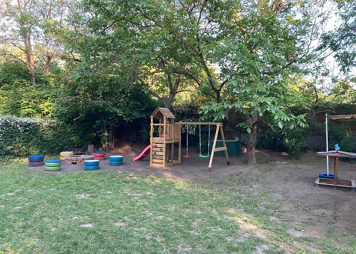 Sa-lak Case de vacanță *